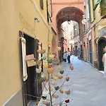Finestra Sul Mare Laigueglia