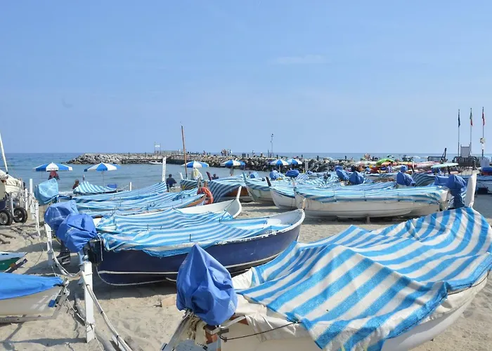 Finestra Sul Mare Laigueglia